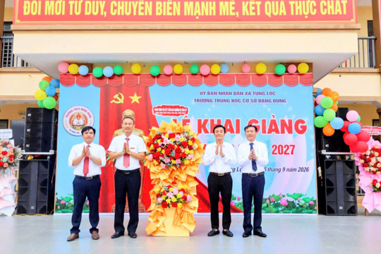 Tùng Lộc rộn ràng ngày khai trường 