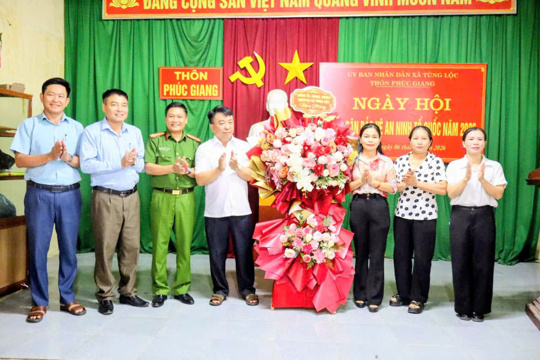 Sôi nổi Ngày hội toàn dân bảo vệ an ninh Tổ quốc năm 2026 tại thôn Phúc Giang