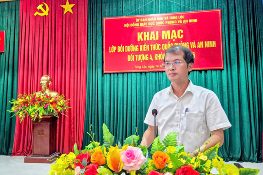 Khai mạc Lớp bồi dưỡng kiến thức quốc phòng và an ninh dành cho đối tượng 4 
