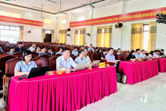 Hội nghị toàn quốc nghiên cứu, học tập, quán triệt và triển khai thực hiện Nghị quyết số 10-NQ/TW của Bộ Chính trị