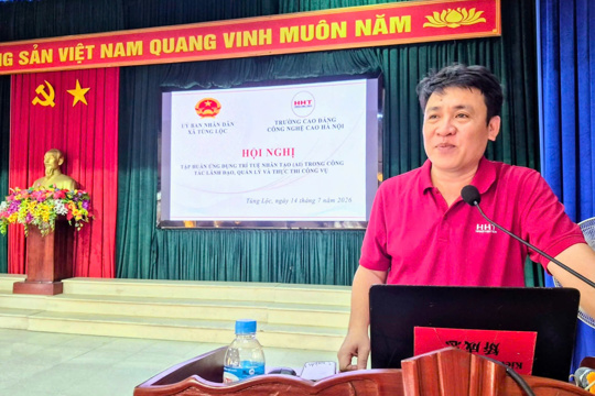  Tập huấn "Ứng dụng Trí tuệ nhân tạo (AI) trong công tác lãnh đạo, quản lý và thực thi công vụ".